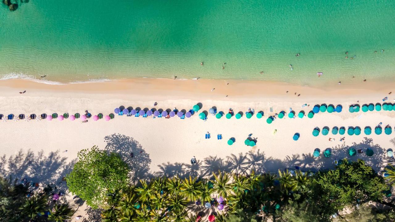 Outrigger Surin Beach Resort - Sha Extra Plus Exterior foto Aerial view of the beach